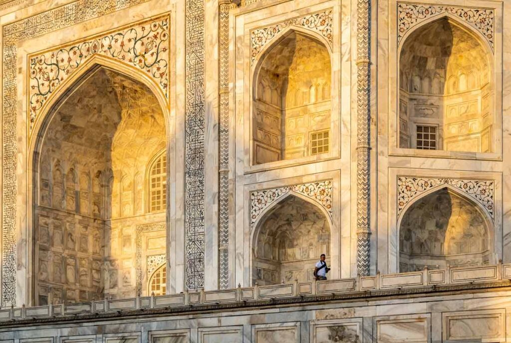 Taj Mahal Quartzite Architecture